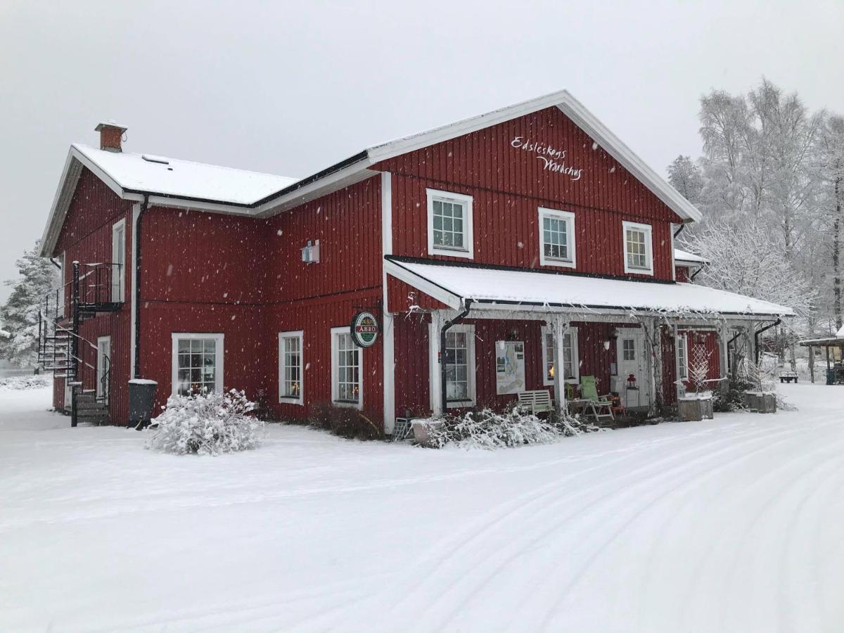 Edsleskogs Waerdshus 호텔 Åmål 외부 사진
